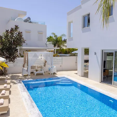 Villa Fig Tree Bay Residences Lantiana 1 Protaras