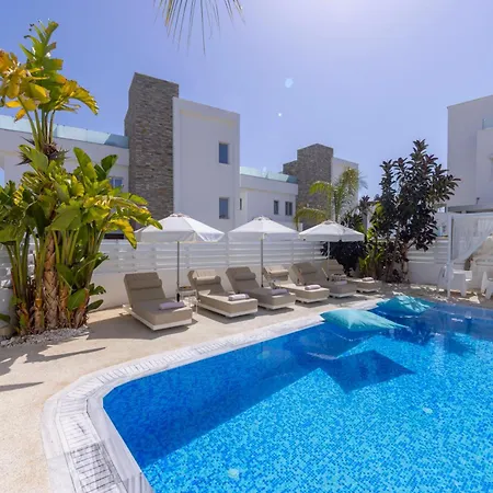 Fig Tree Bay Residences Lantiana 1 Villa