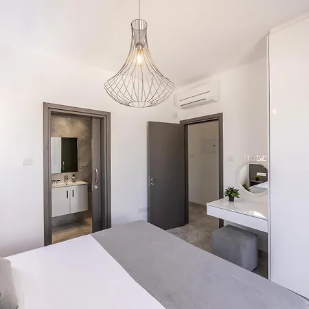 Fig Tree Bay Residences Lantiana 1