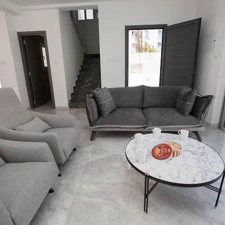Fig Tree Bay Residences Lantiana 1 Villa *