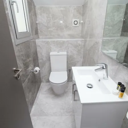 Fig Tree Bay Residences Lantiana 1 Villa